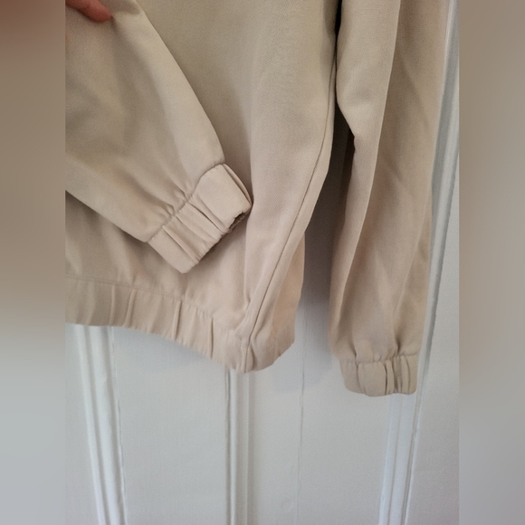 Quarter Zip ASOS Design Pullover, Size M - Picture 9 of 10